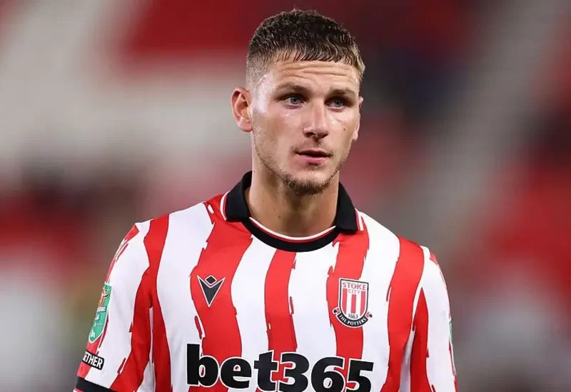 U签下的唐利从马刺租借，有购买选择权